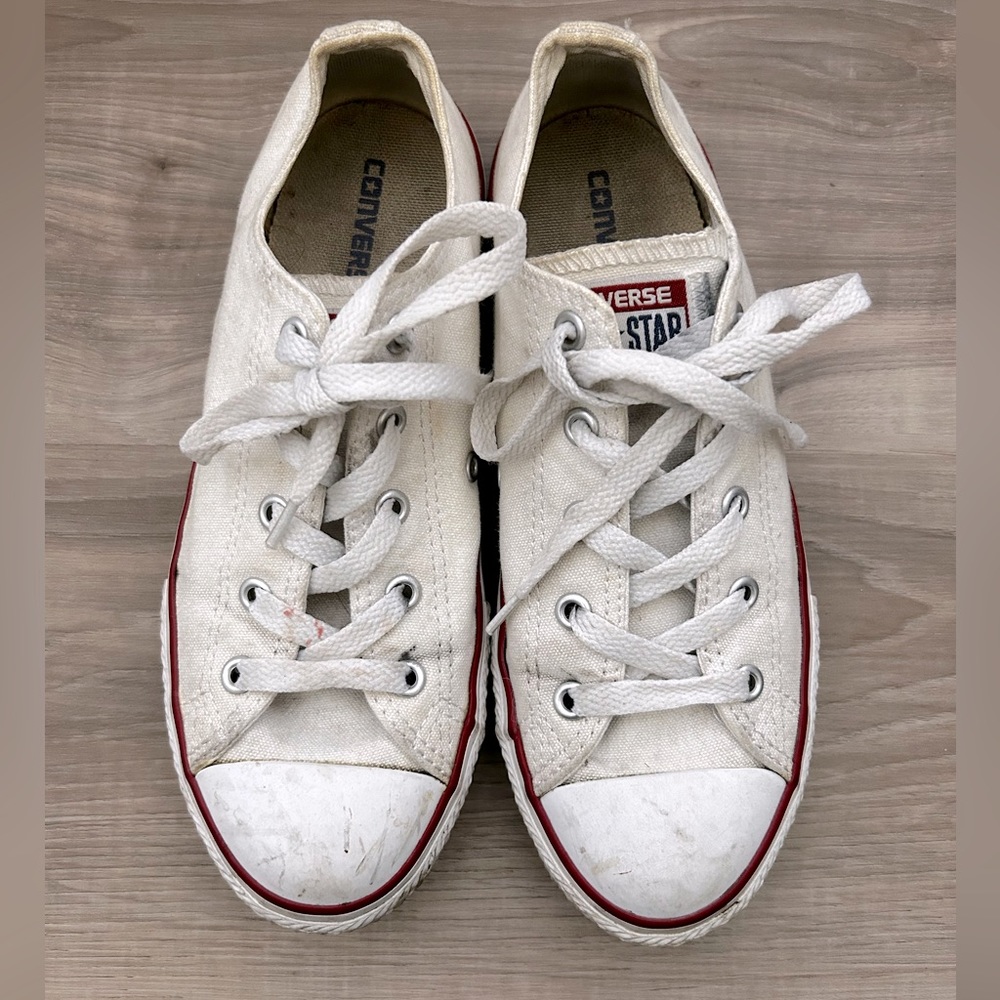 White Converse size 3